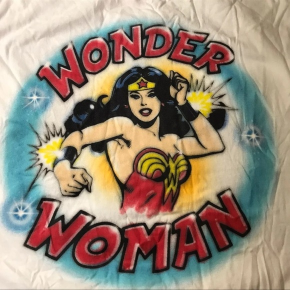 Wonder Woman Ringer tee large - Picture 2 of 6